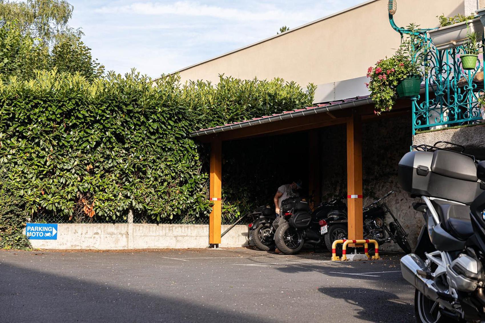 Deltour Hotel Le Puy En Velay Brives-Charensac Exterior foto